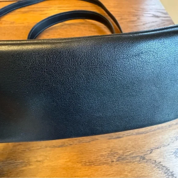 Coach Teri Shoulder Bag CY646 Black Leather Gold Hardware Crossbody  Purse - Picture 15 of 15